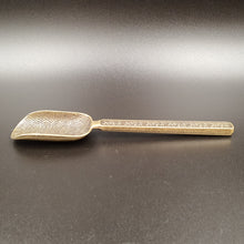 Load image into Gallery viewer, XXL Herb Scoop