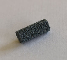 Load image into Gallery viewer, 9.5 x 4mm or 9.5 x 3mm approx Porous Black Ceramic Rod for TRVP RDA Builds