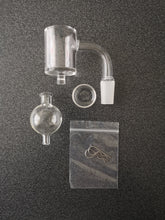 Load image into Gallery viewer, 30mm Quartz Banger with Quartz Insert, Quartz bubble carp cap and Cotter pins
